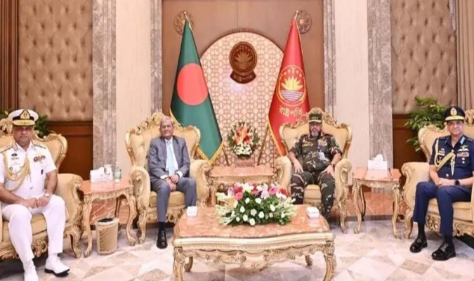 https://www.daily-bangladeshmirror.com/post/rashtrptir-snge-tin-bahineer-prdhaner-sakshatt